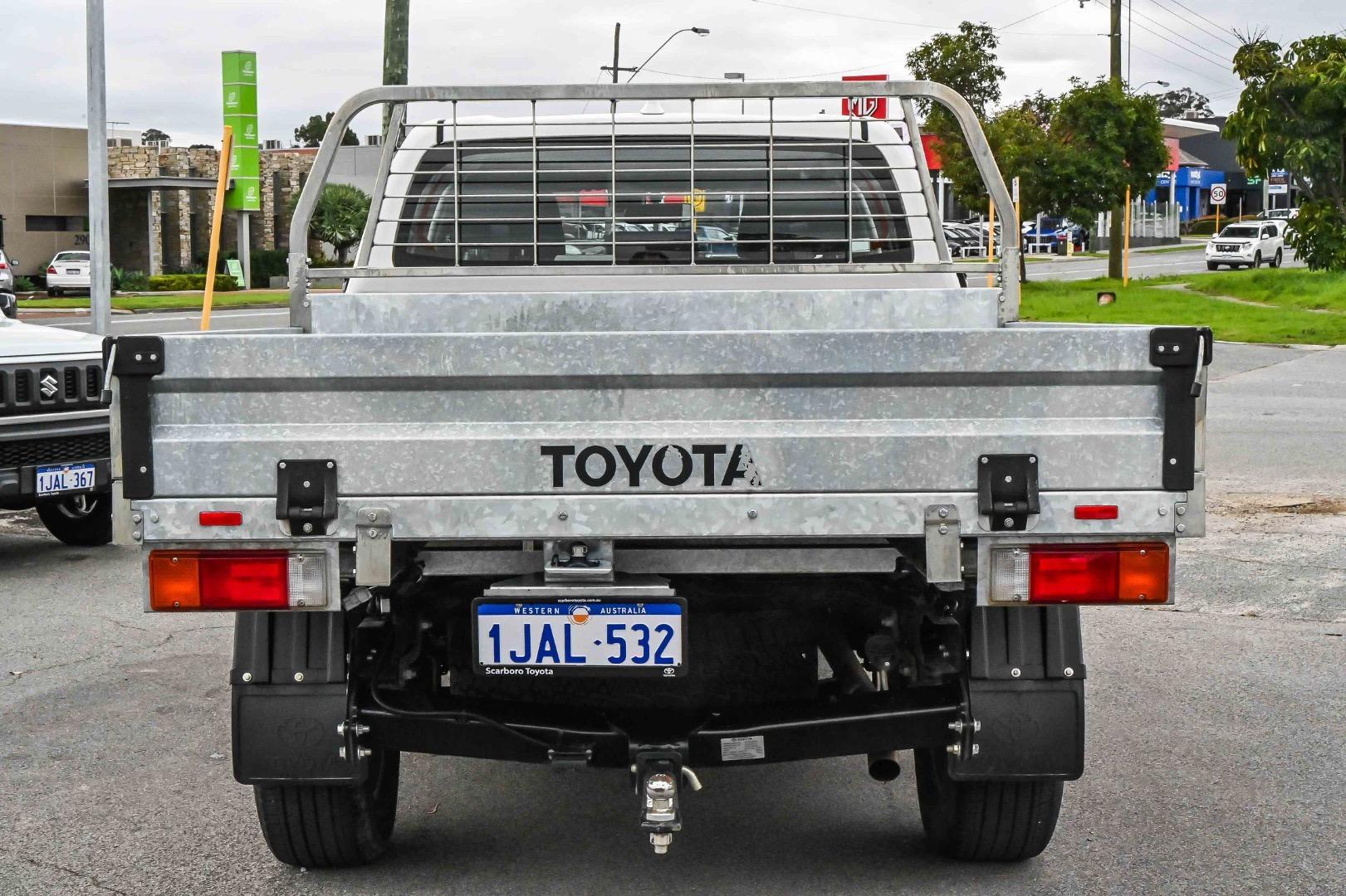 2023 Toyota Hilux SR in White
