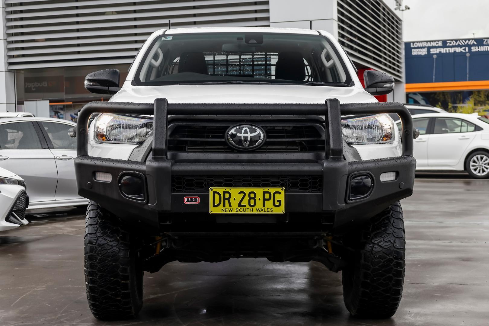 2023 Toyota Hilux SR in White