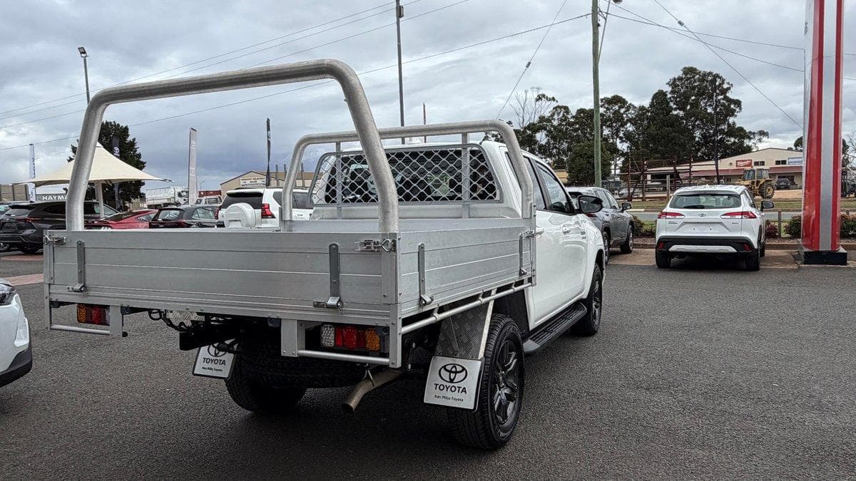 2024 Toyota Hilux SR in White