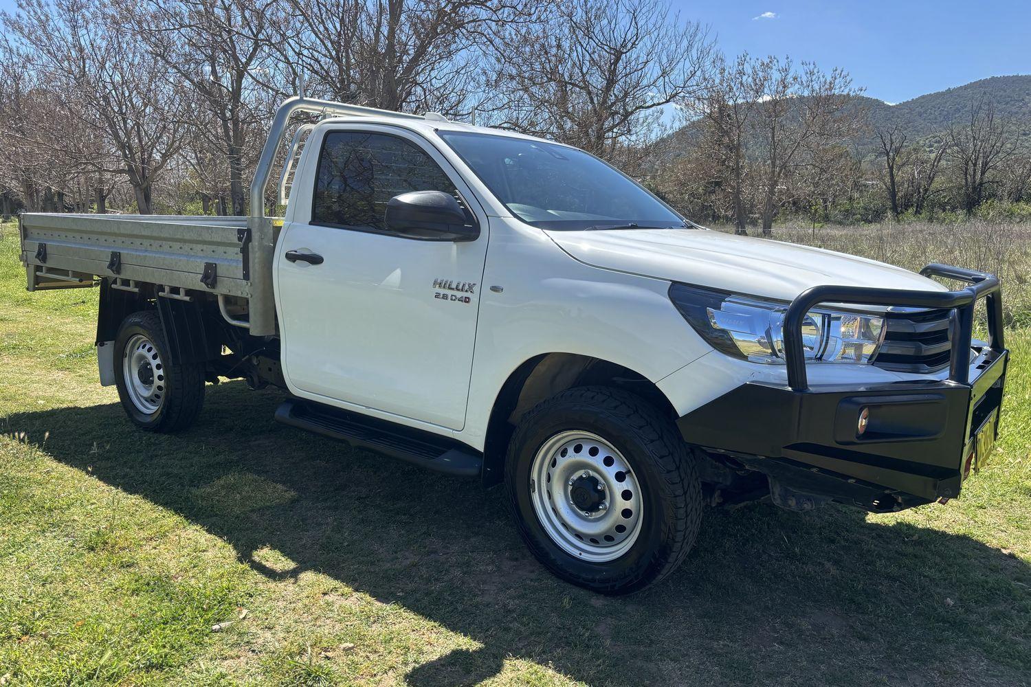 2021 Toyota Hilux SR in White