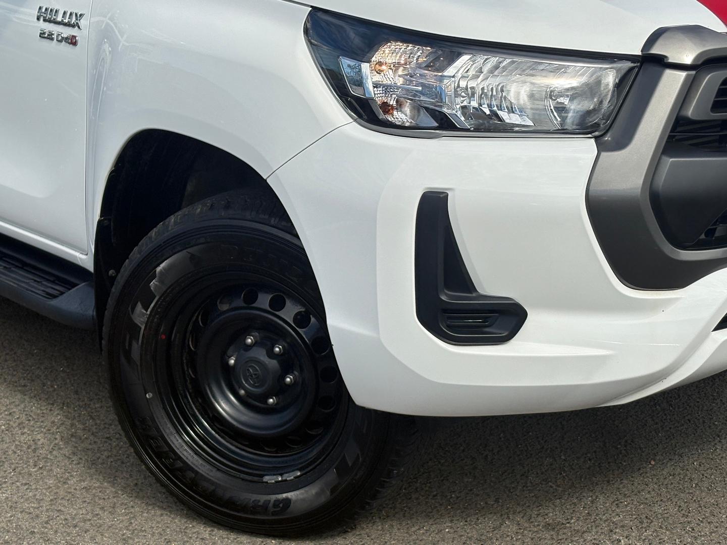 2022 Toyota Hilux SR in White