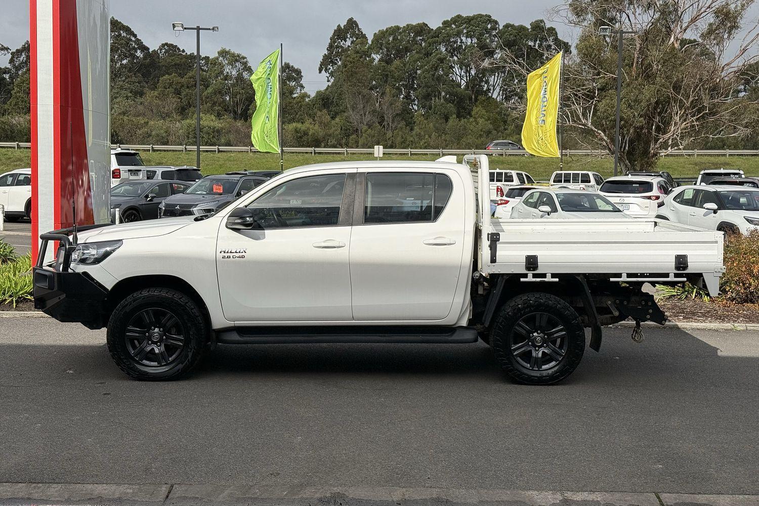 2022 Toyota Hilux SR in White