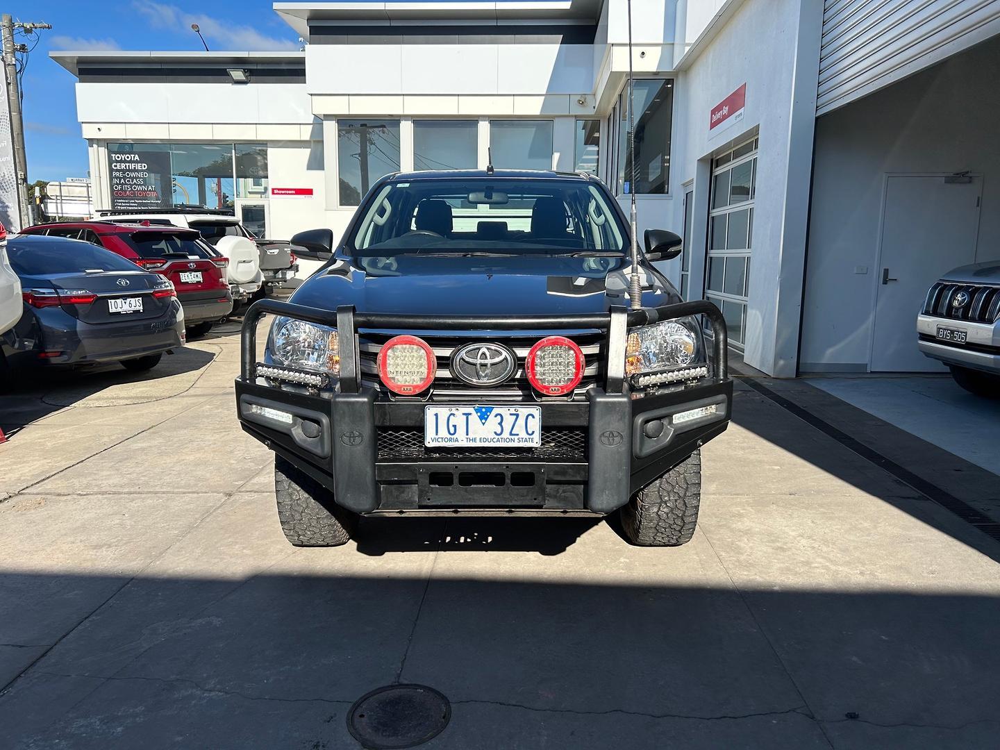 2016 Toyota Hilux SR in Silver
