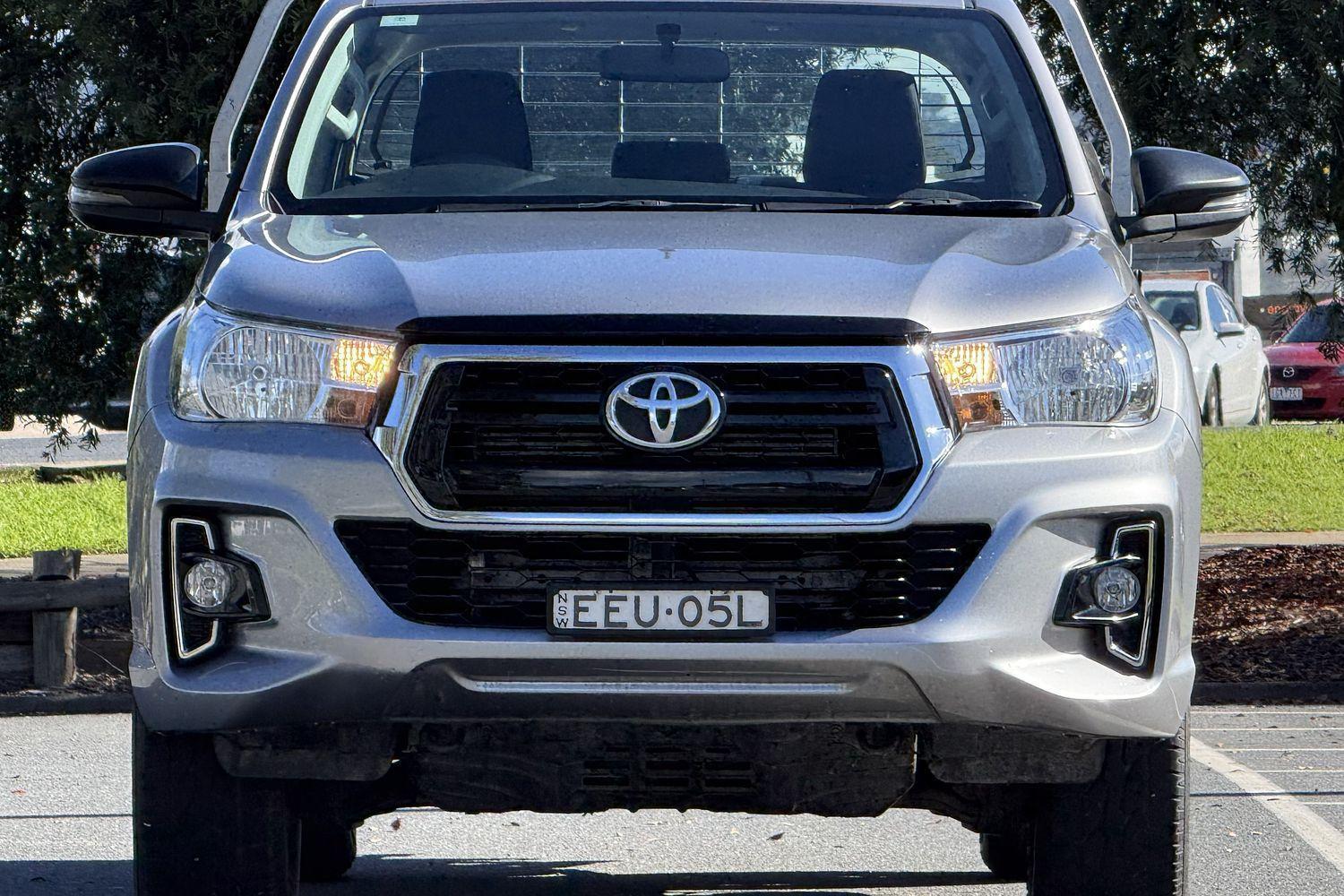 2019 Toyota Hilux SR in Silver