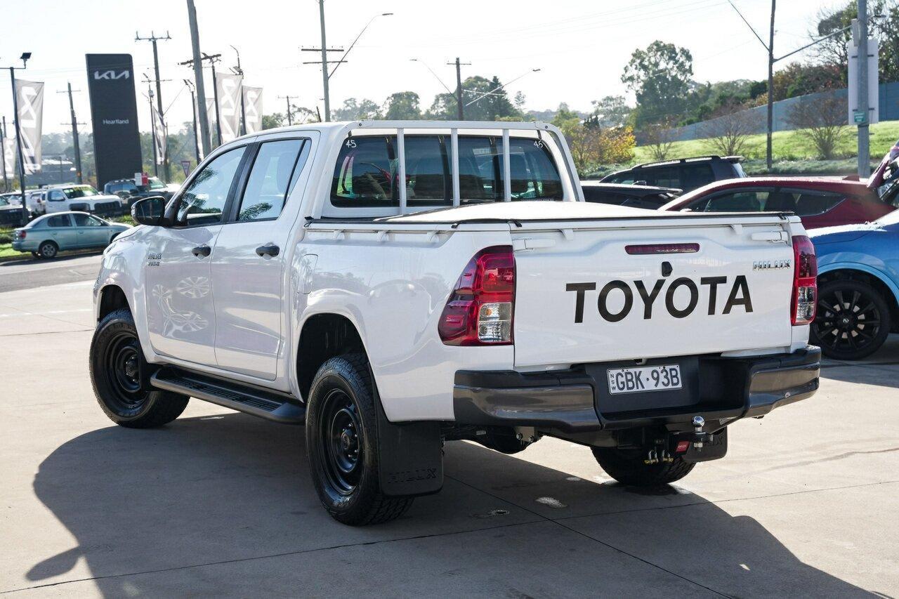 2020 Toyota Hilux SR in White