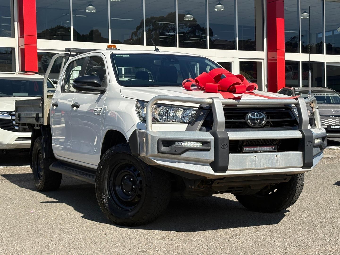 2020 Toyota Hilux SR in White