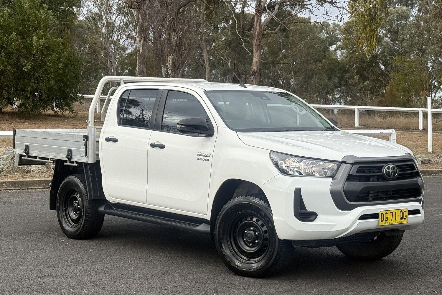 2020 Toyota Hilux SR in White