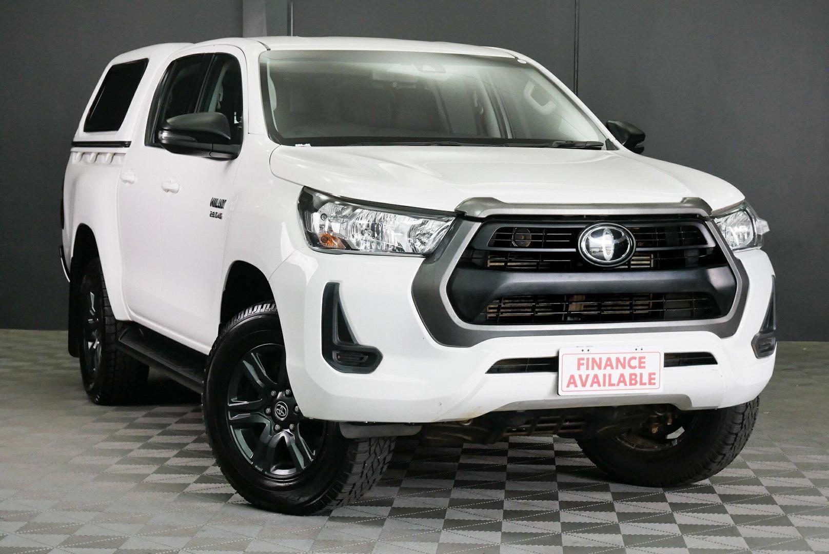 2023 Toyota Hilux SR in White