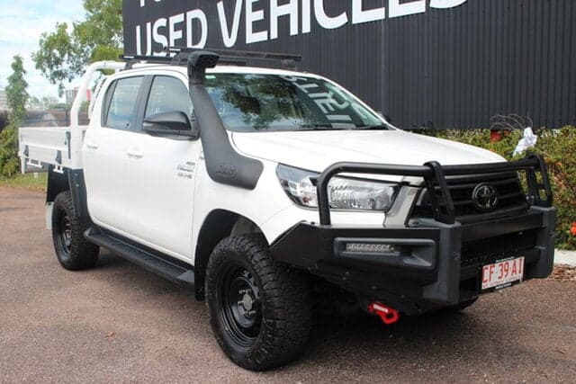 2023 Toyota Hilux SR in White