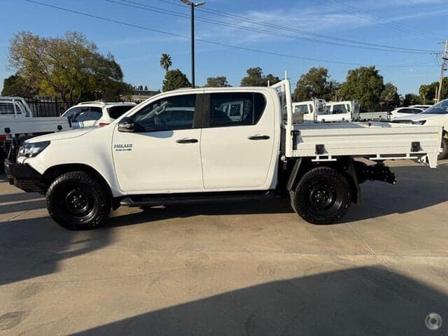 2020 Toyota Hilux SR in White