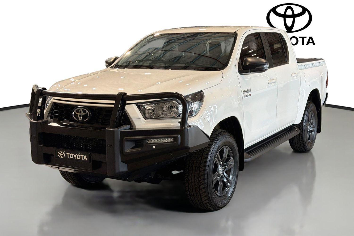 2024 Toyota Hilux SR in White