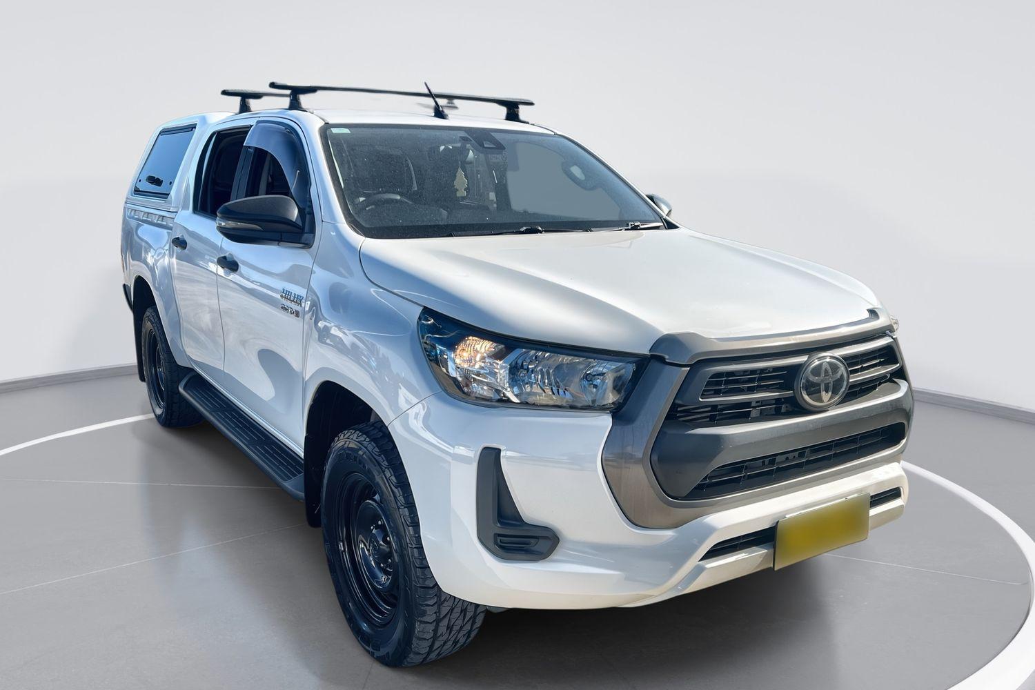 2020 Toyota Hilux SR in White