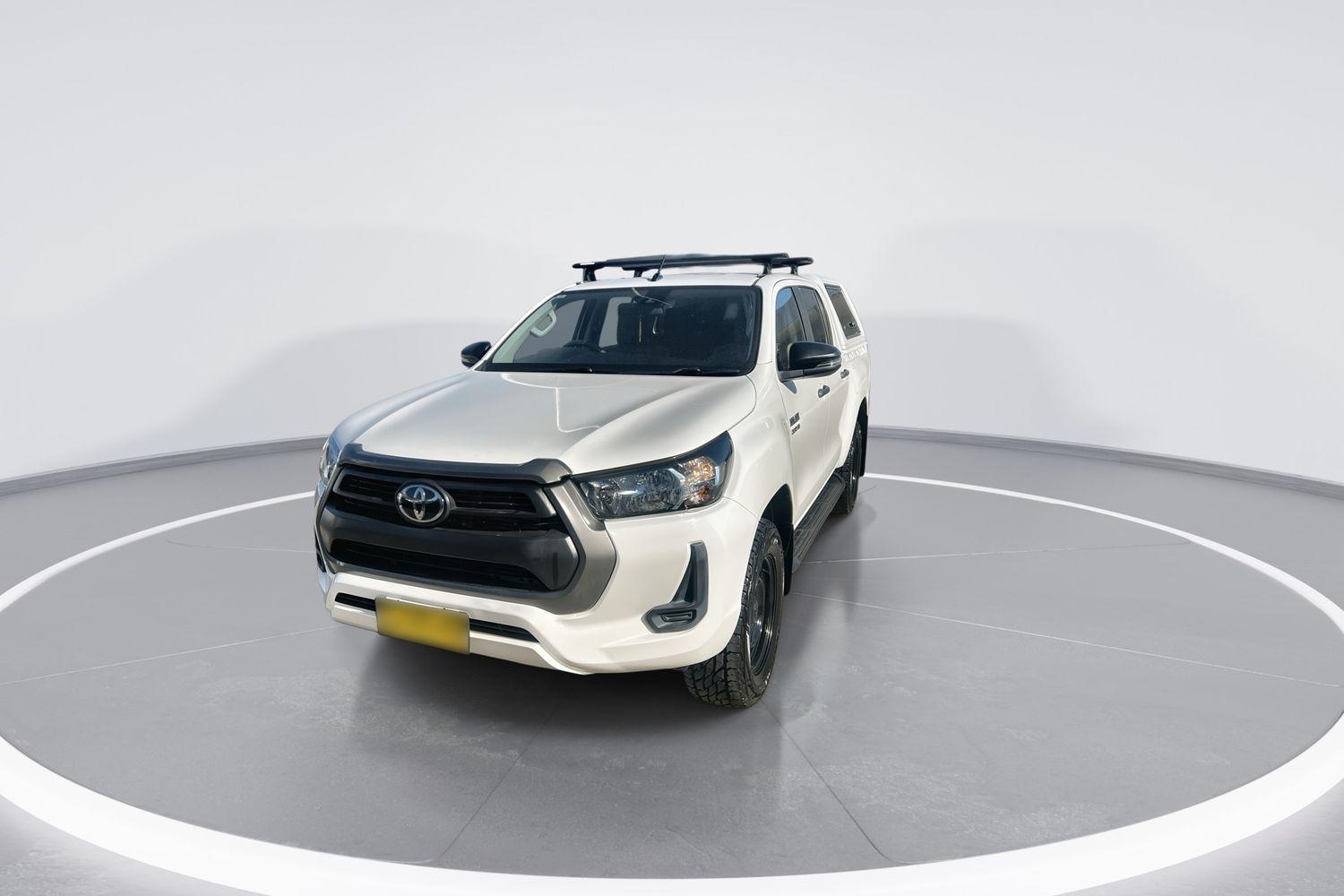 2020 Toyota Hilux SR in White