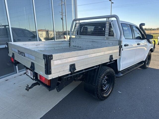 2021 Toyota Hilux SR in White