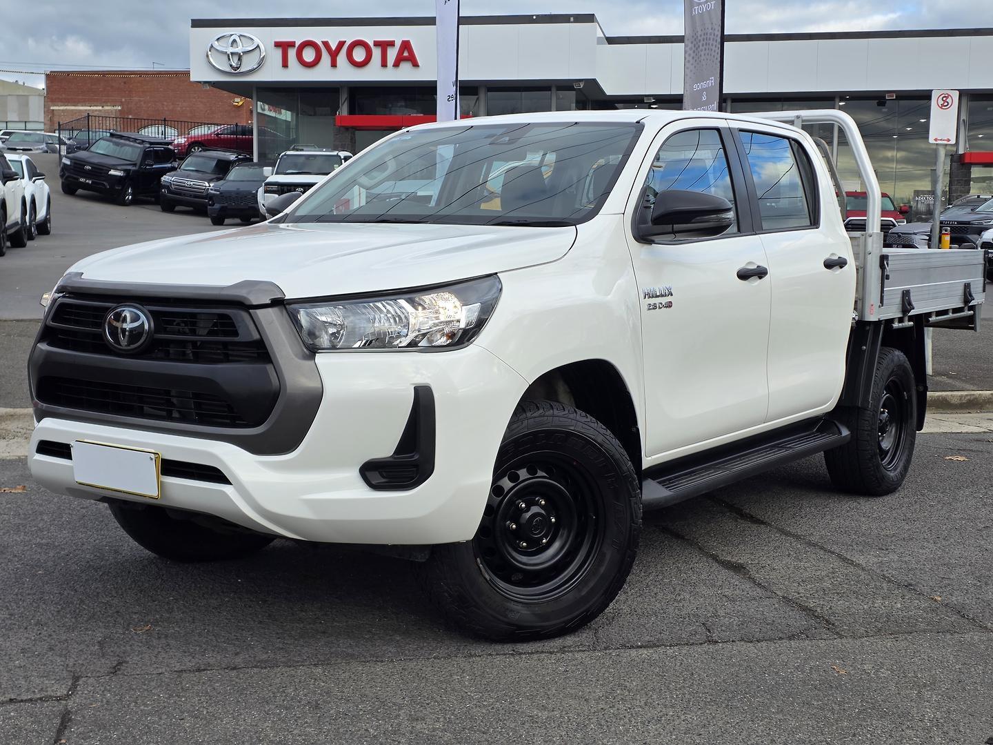 2022 Toyota Hilux SR in White