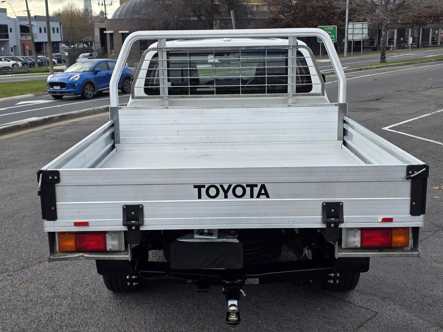 2022 Toyota Hilux SR in White