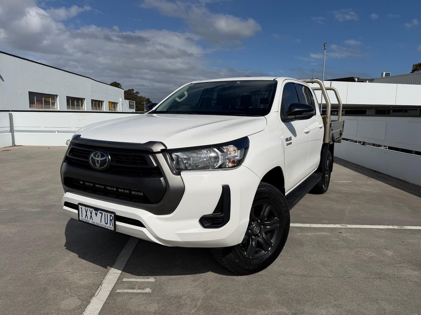 2023 Toyota Hilux SR in White