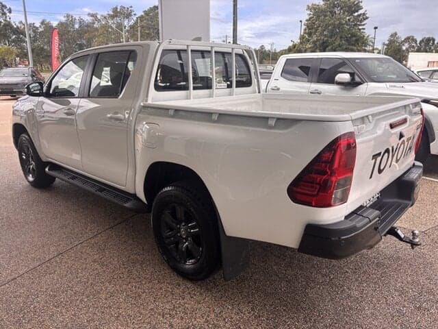 2025 Toyota Hilux SR in White
