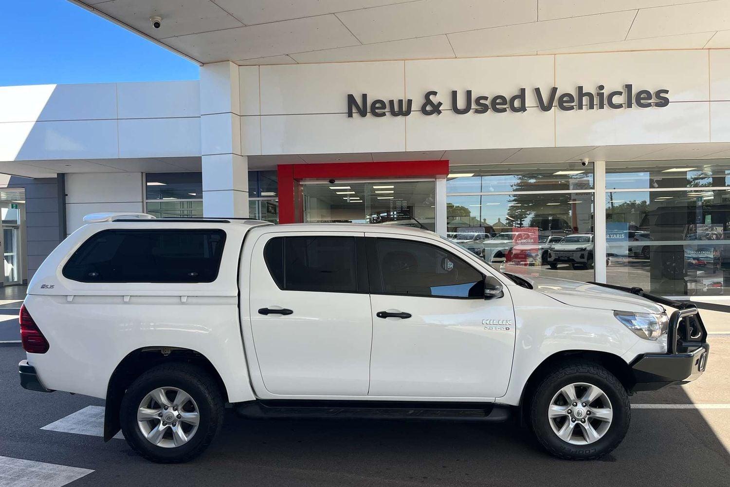 2019 Toyota Hilux SR in White
