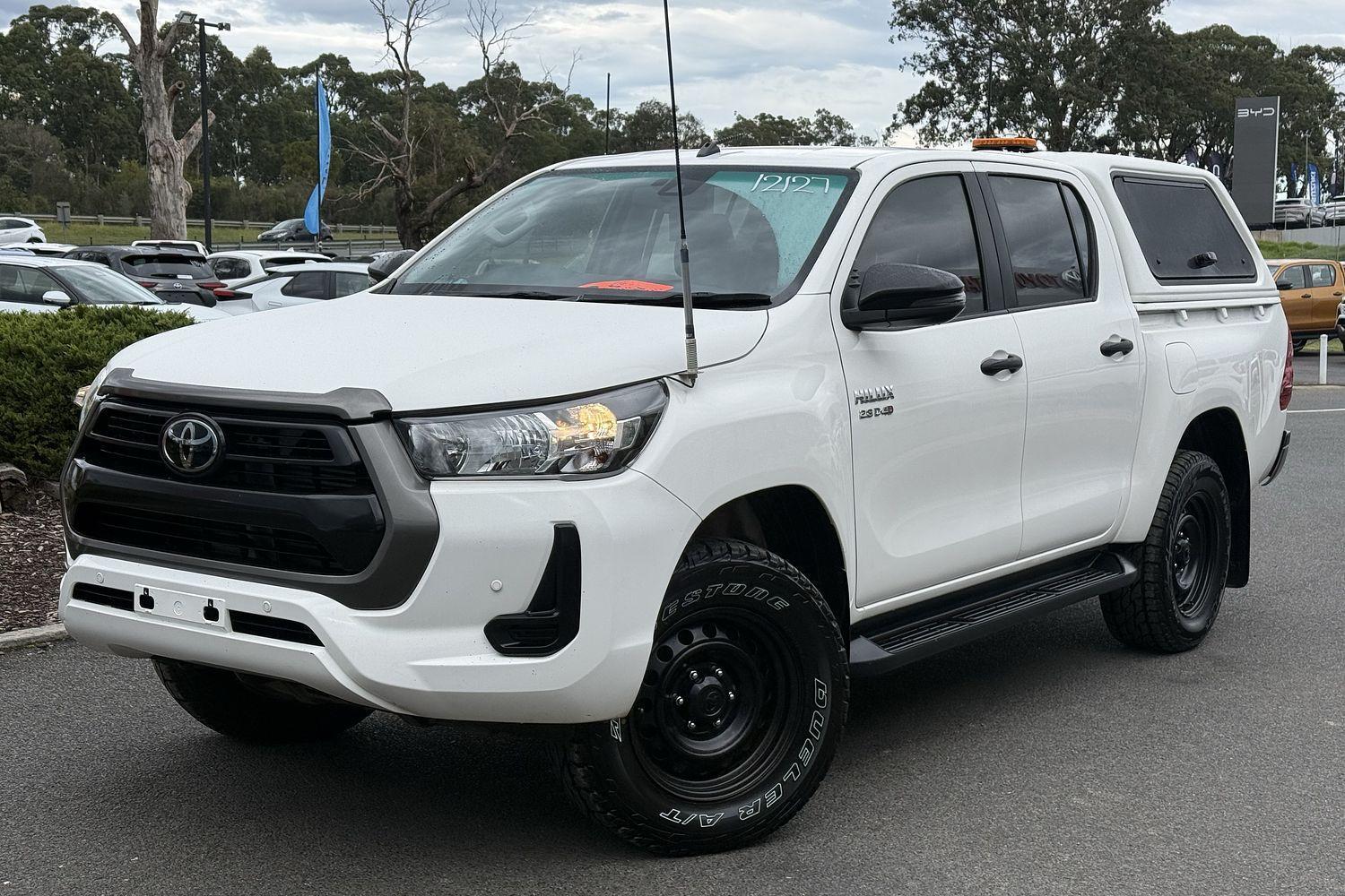 2021 Toyota Hilux SR in White
