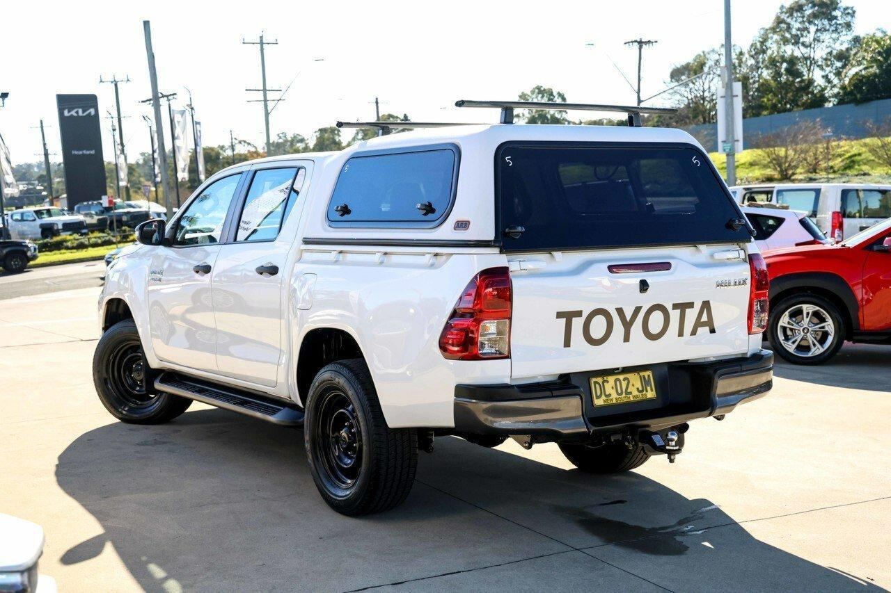 2021 Toyota Hilux SR in Other