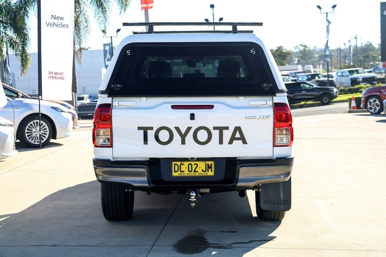 2021 Toyota Hilux SR in Other
