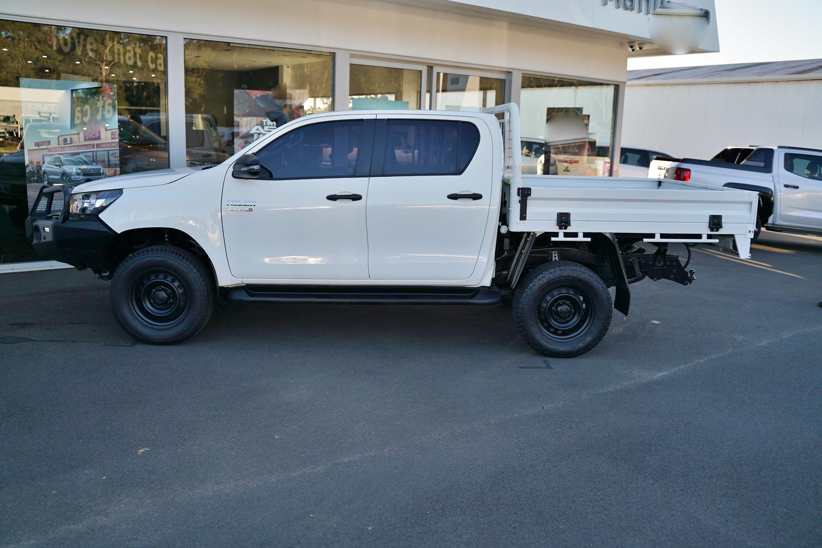 2022 Toyota Hilux SR in White