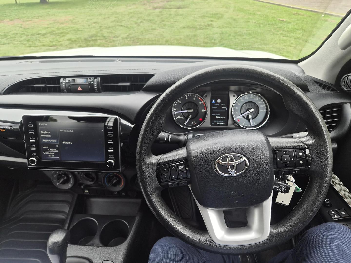 2021 Toyota Hilux SR in White