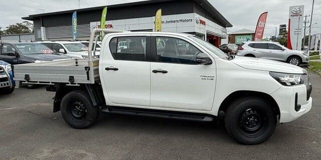 2022 Toyota Hilux SR in White