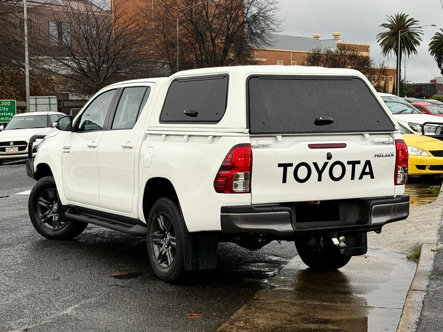 2023 Toyota Hilux SR in White