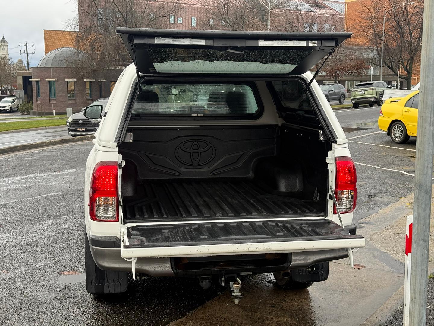 2023 Toyota Hilux SR in White