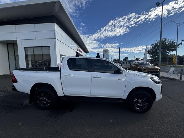 2025 Toyota Hilux SR in White