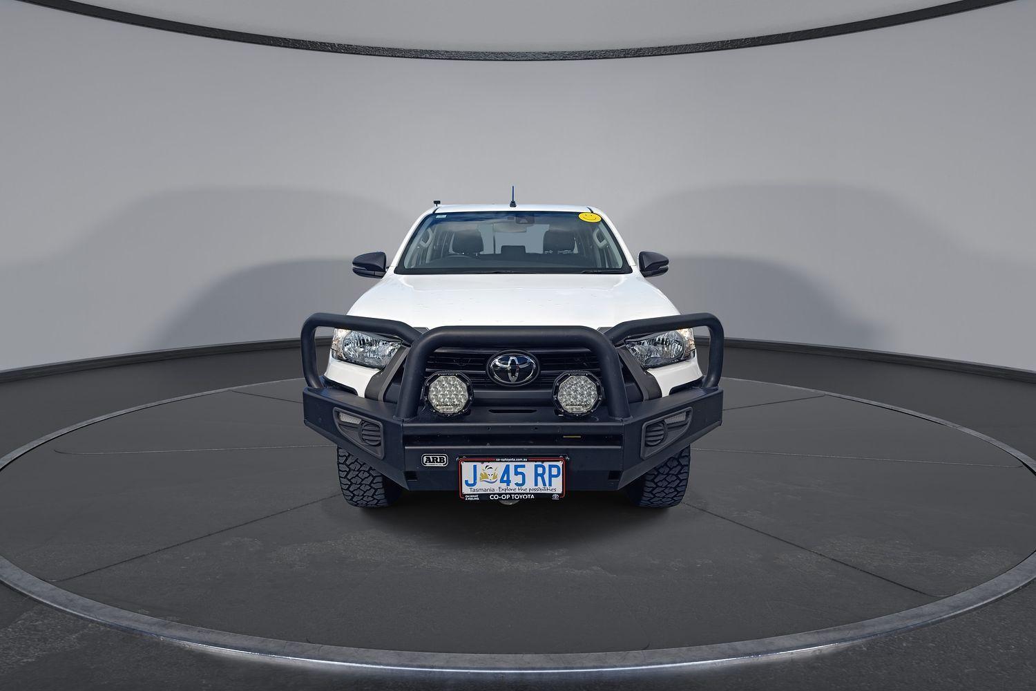 2021 Toyota Hilux SR in White