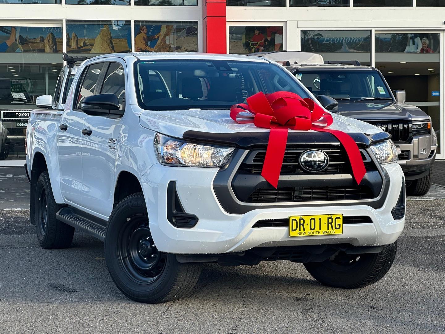 2022 Toyota Hilux SR in White