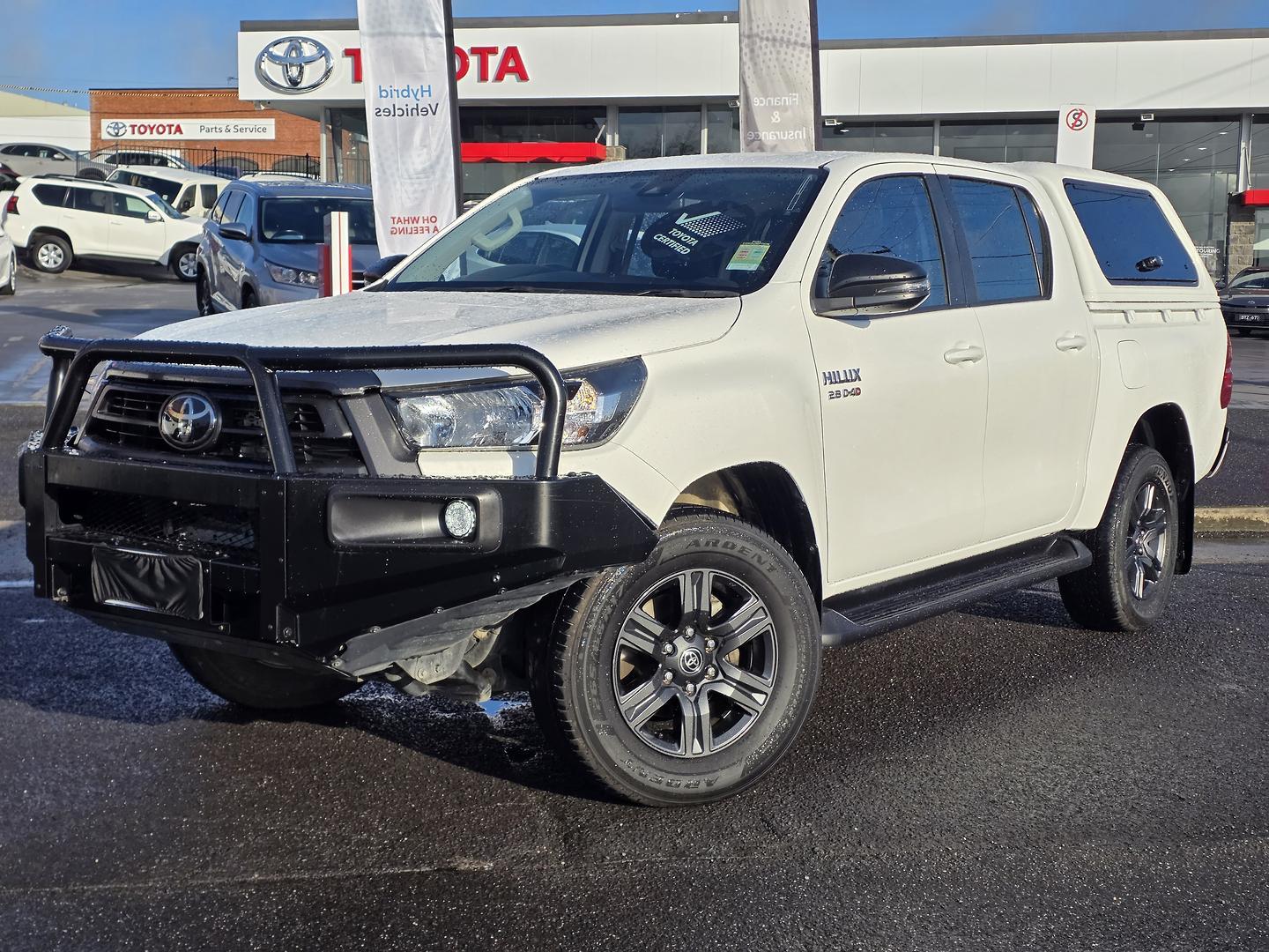 2023 Toyota Hilux SR in White