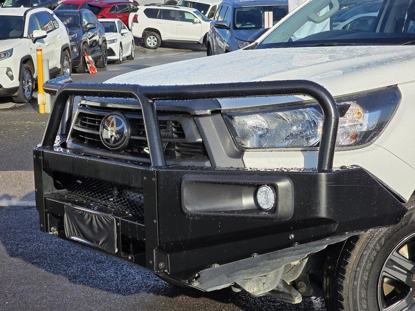 2023 Toyota Hilux SR in White