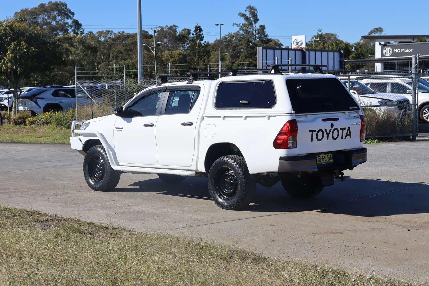 2018 Toyota Hilux SR in White