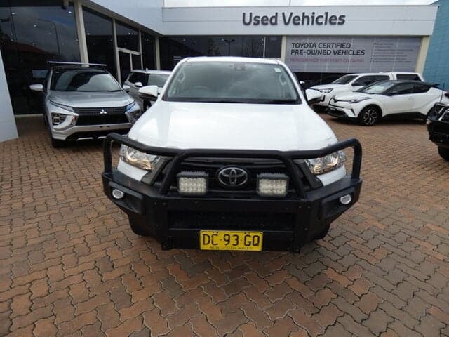 2021 Toyota Hilux SR in White