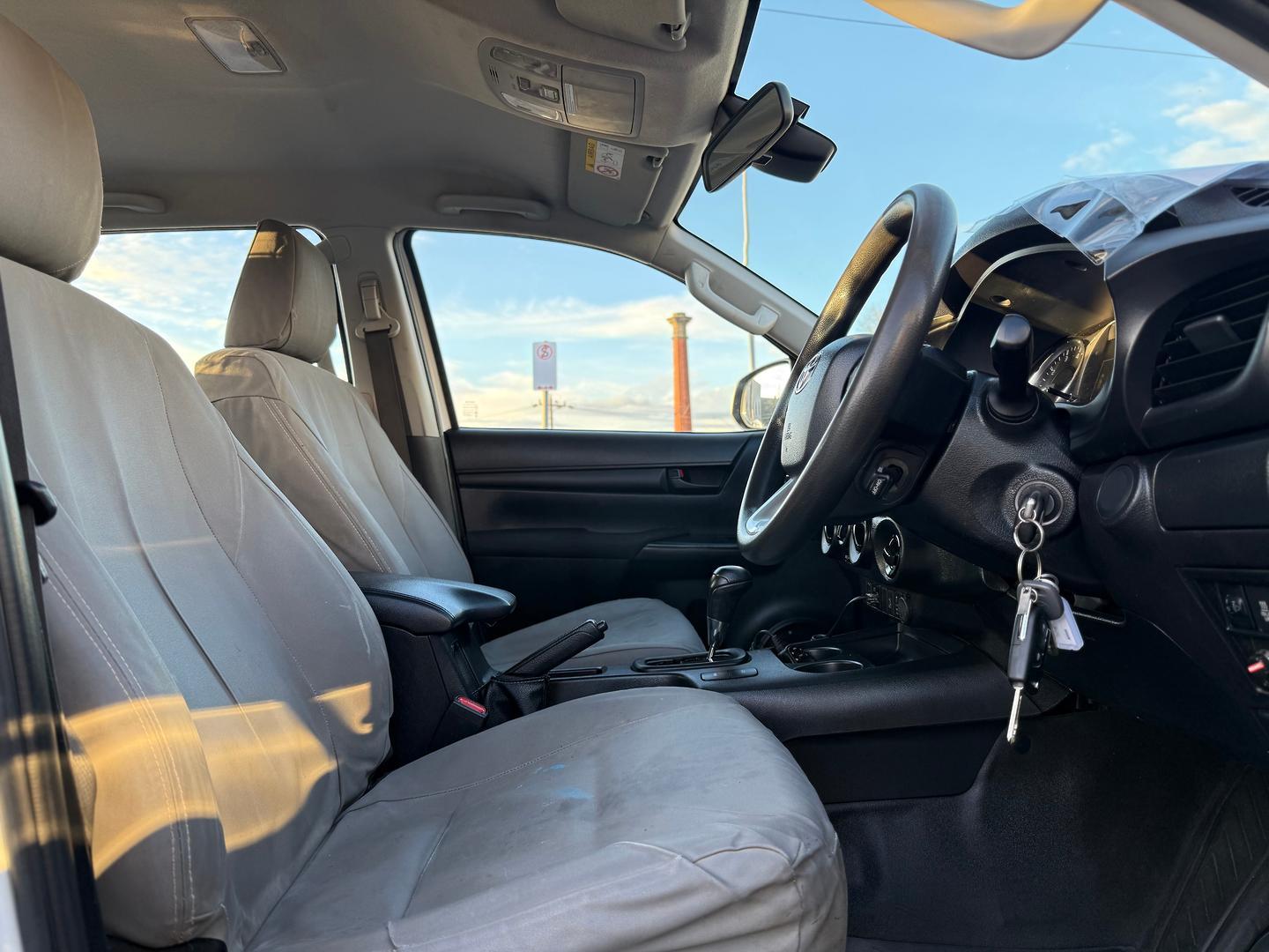 2022 Toyota Hilux SR in White