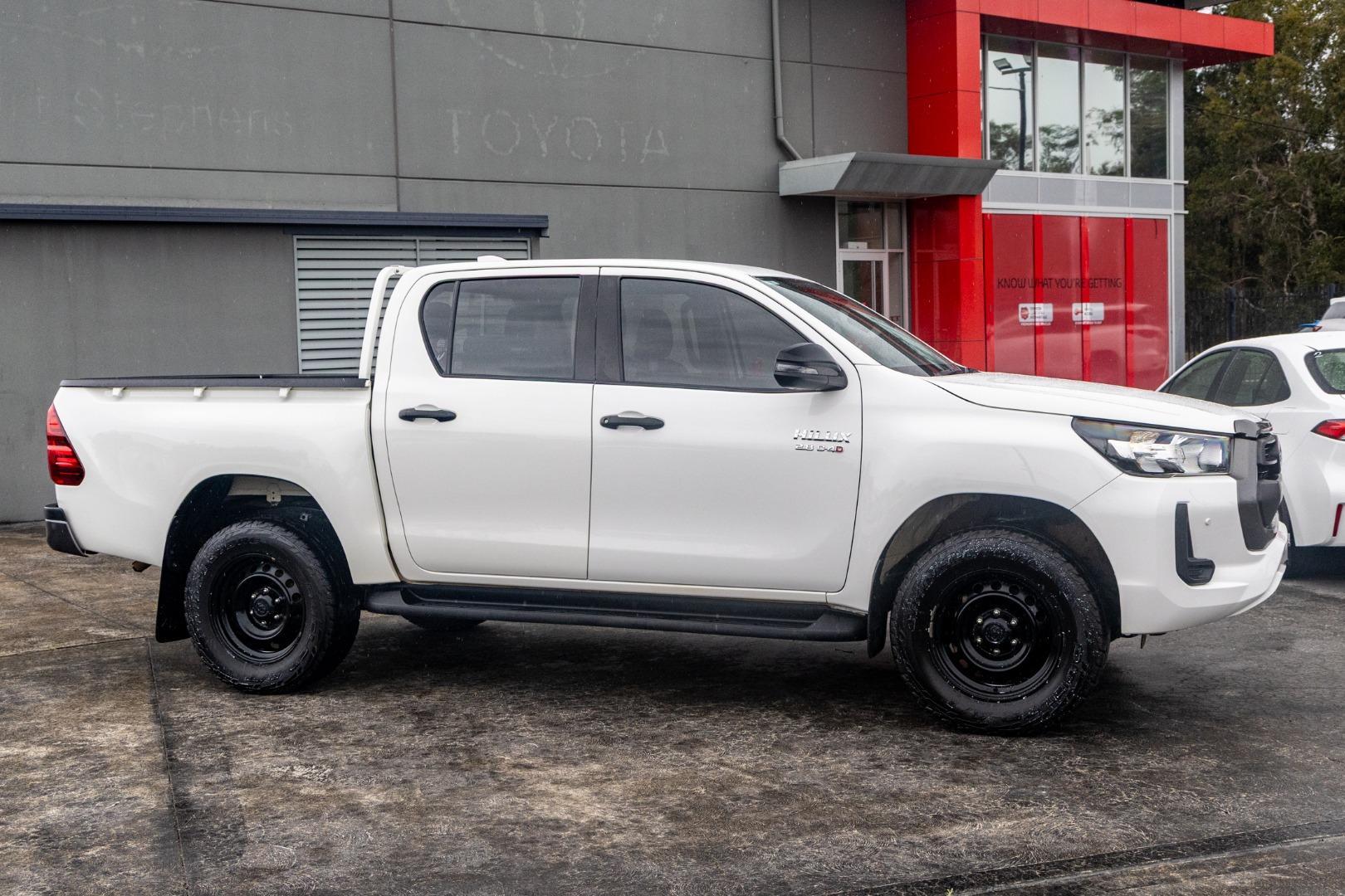 2022 Toyota Hilux SR in White