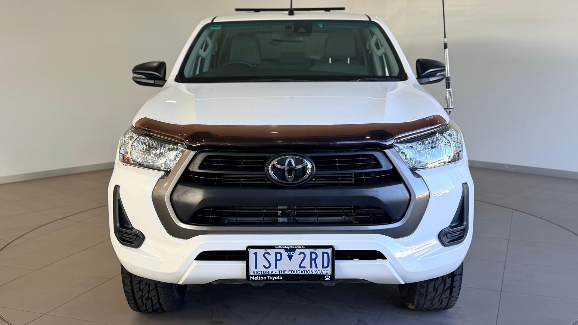 2020 Toyota Hilux SR in White