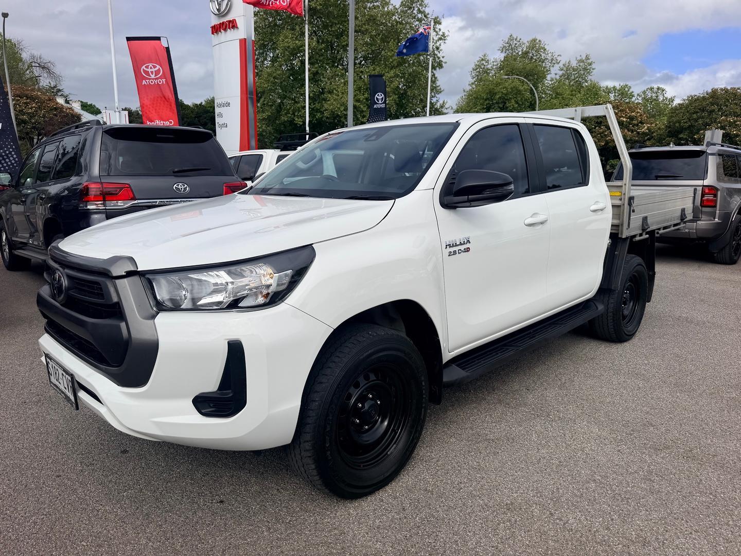 2023 Toyota Hilux SR in White