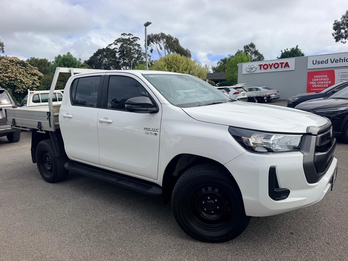 2023 Toyota Hilux SR in White