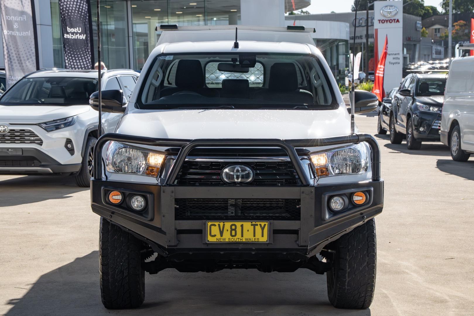 2019 Toyota Hilux SR in White