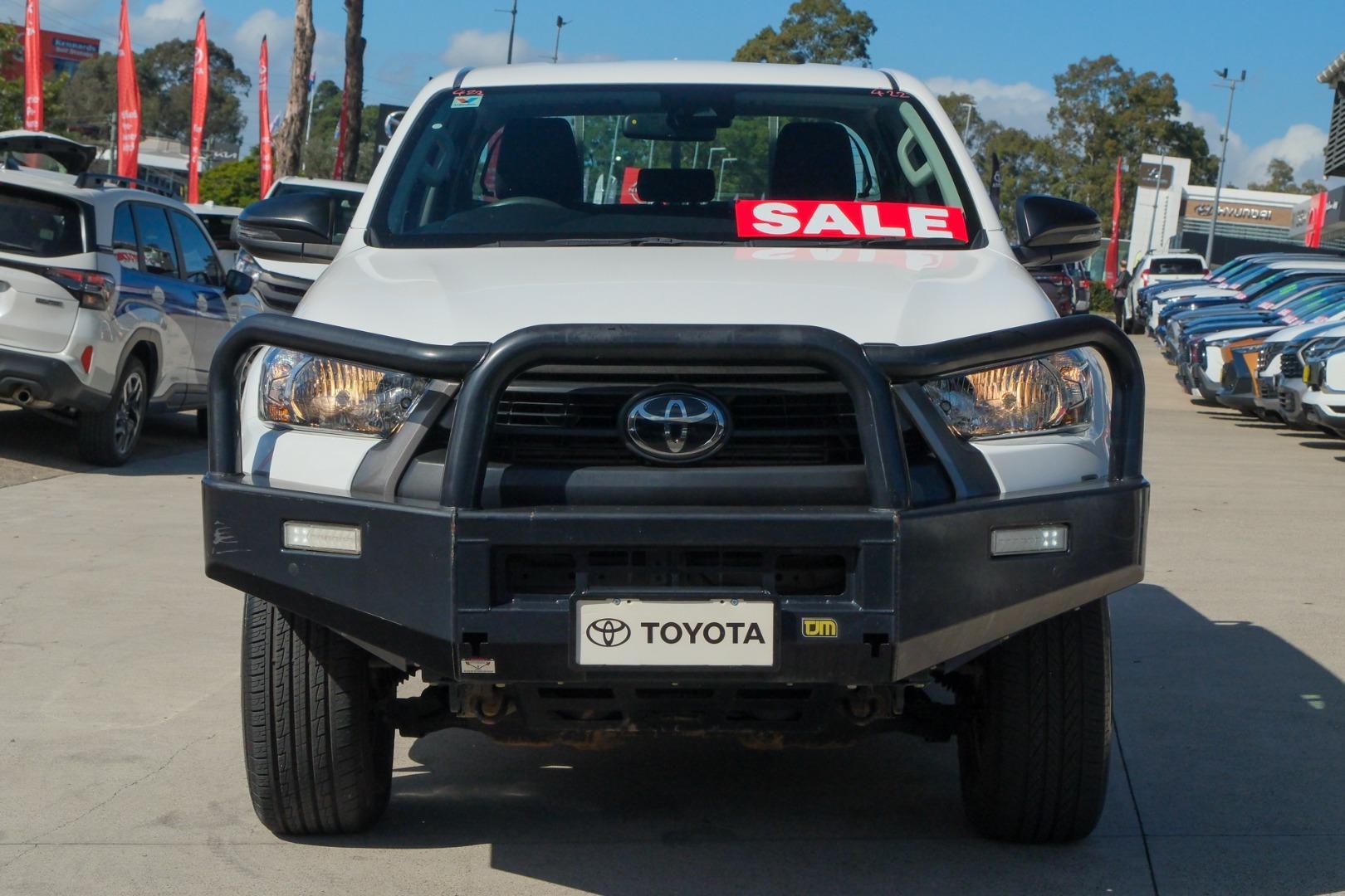 2022 Toyota Hilux SR in White
