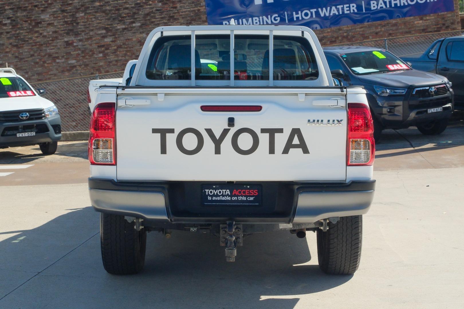 2022 Toyota Hilux SR in White