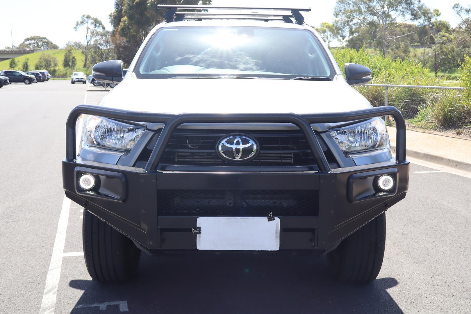 2022 Toyota Hilux SR in Silver