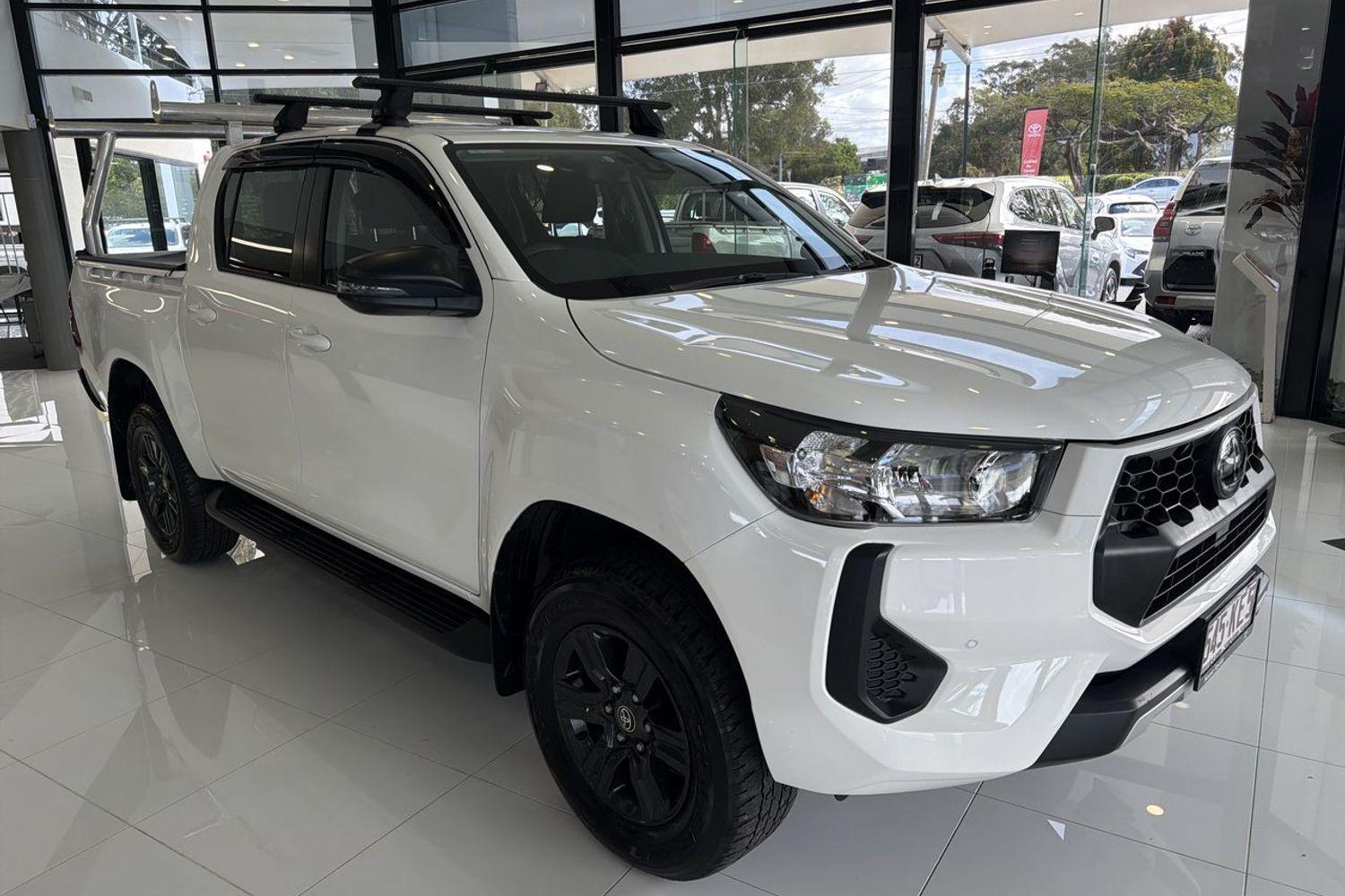 2024 Toyota Hilux SR in White
