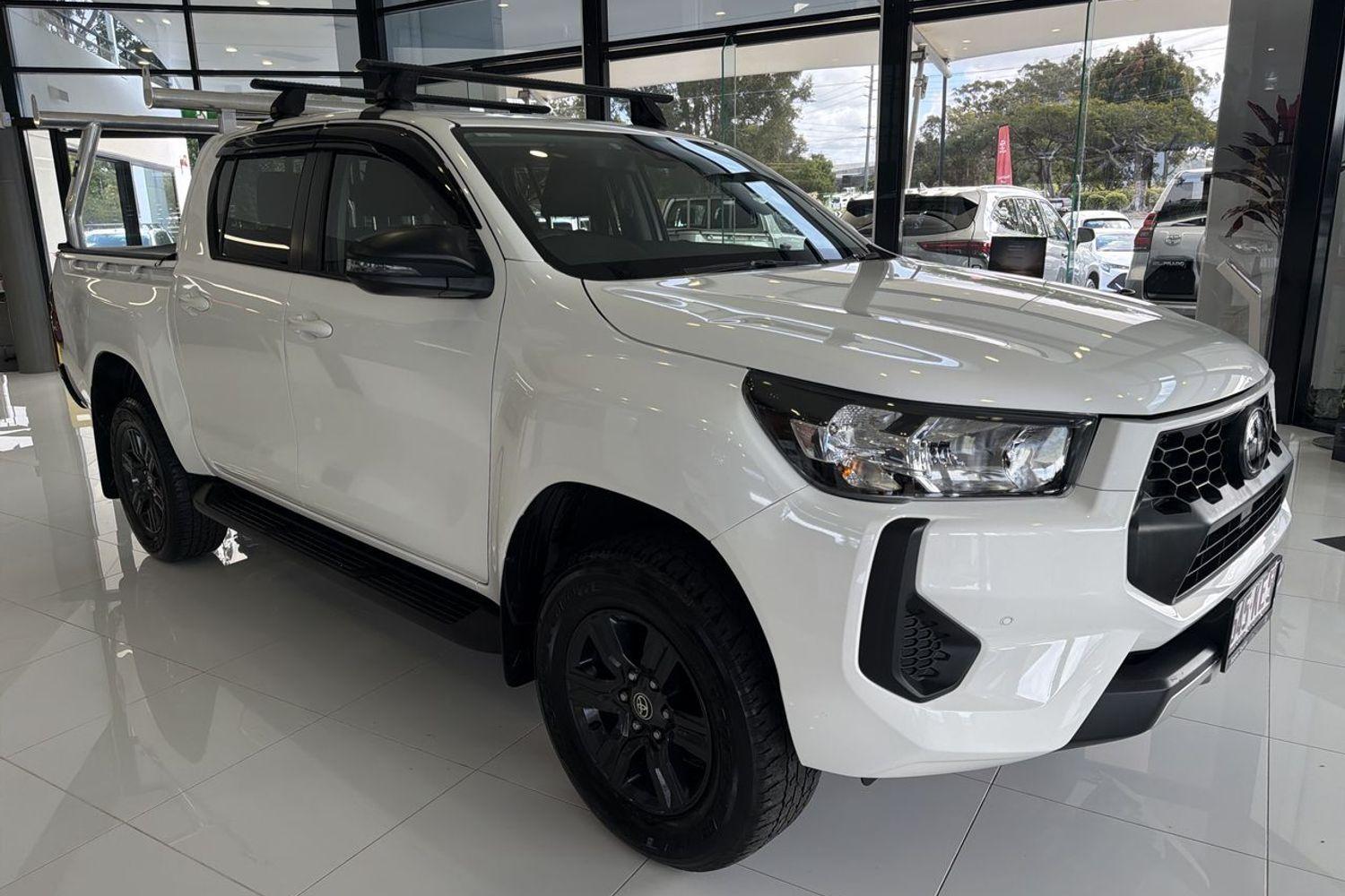 2024 Toyota Hilux SR in White