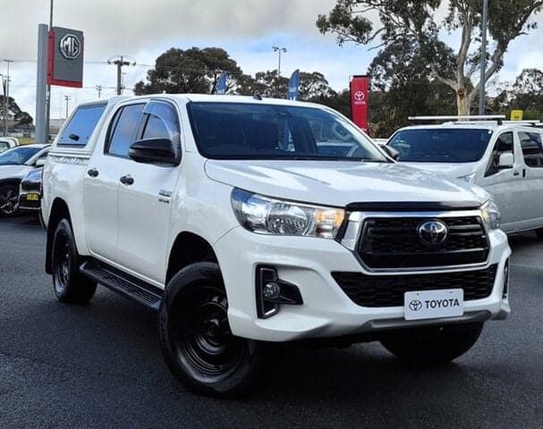 2019 Toyota Hilux SR in White